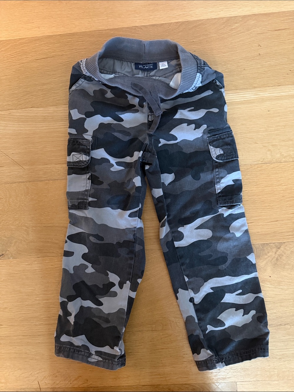 The Children's Place Gray and Black Camouflage Cargo Pants